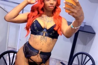FreakyNikka photo 3