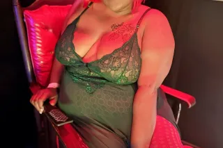 Kink Massage BBW photo 5