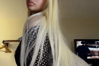 🤩DELU About LULU 💦Leaving tomorrow come playyy🤤 photo 3