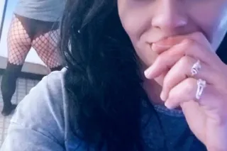 who is for real and tryin to get their dick sucked white only
