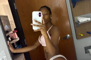 Petite Chocolate Treat photo 3