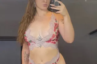 Sexy Snowbunny photo 6