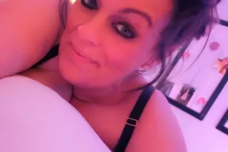 🩷Hot & Horny Milf💜 photo 2