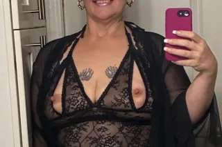 mature bbw ♥MILF♥ GENEROUS MEN ONLY!!!! photo 8