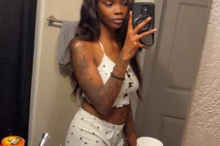 leaving town soon ready to make you cum 💦 photo 3