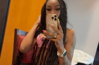 LOOKING FOR SOMETHING SEXYYY 😍 OUTCALL photo 4