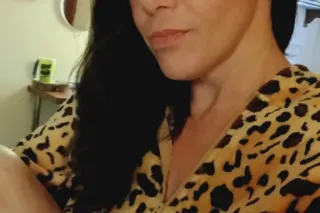 🤑💋ALL ALONE AND HORNY🤑😜💋