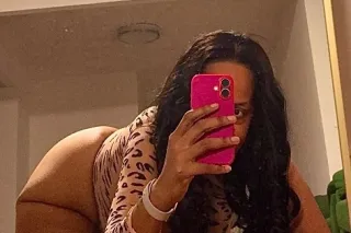 Tall (5’11) Caramel BBW Beauty Here To please You 😘😘😘💋💋