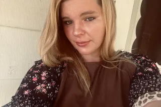 Let me be your favorite secret photo 2