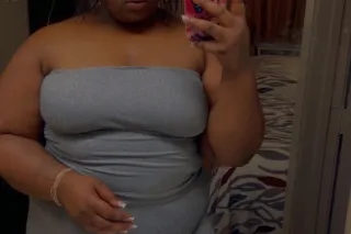🧚🏽its dry outside🤭but still wet inside🌪lets meet and play😘hhr outcall spec. til 4🧚🏽 photo 7