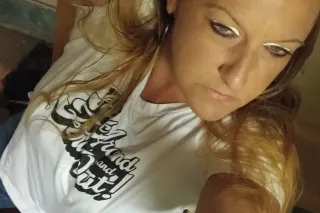 hi sexy if u need to explode 🤯 and want my help , i cant wait..... photo 2