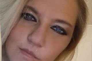 Icall/outcall/All 3 doors open photo 5