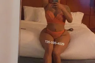 🇩🇴😋Dominican big booty 🍑princess 👑 Come stuff me 🍌💦