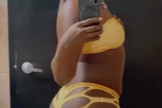 incall 100 qv chocolate girl photo 5