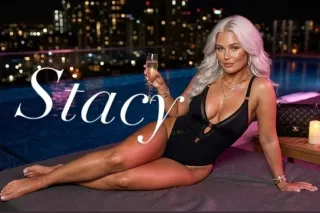 Sexy Snow Bunny Stacy fetish friendly