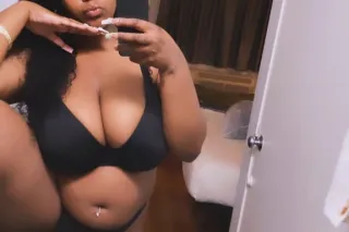 🥂Thick Sexy Upscale goddess 💫 Ready Now 😘 photo 6
