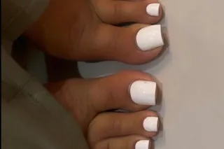 Soy una colombiana🇨🇴 cartagenera rica madurita, bien caliente, vivo cachonda todos los dias papi