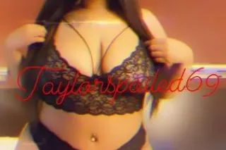 THICK AS HONEY 🐝🍯 Sweet like Brown Sugar 👅😙😉 100% Real Thick Carmel Flavor 💦🍫🍭 Call📲Now Incalls And Outcalls Available
