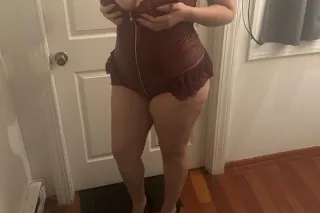 Seductive Latina photo 3