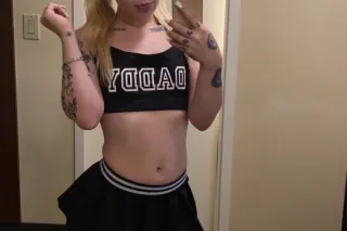 Your favorite all natural, hilarious, unforgettable angel is back around :)