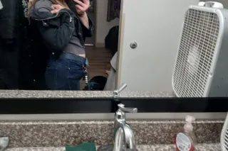 OUTCALLS ONLY UNTIL I GET INTO HOTEL ROOM MOBILE IN INDIANAPOLIS photo 3