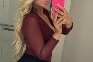 You know you want to...💋