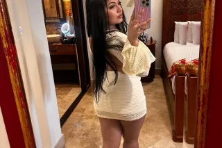 baddie latina available
