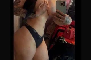 SEXY HERE photo 7