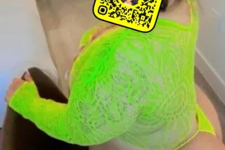 girl !!! ALL DAT ASS DAMNNNNN photo 3