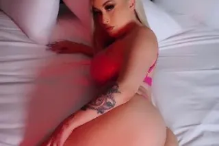 💦 blonde bombshell hosting in santa rosa tell the 27th so lets party and play💦 photo 2