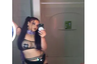 outs or car. here for 2 weeks. im just here to suck some dick 🤷🏼♀