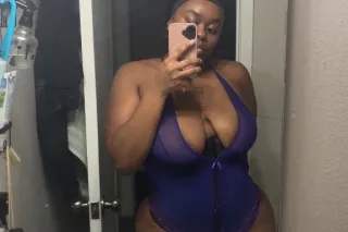 😋This Pussy Will Have You Coming Back For More😋💦 photo 2