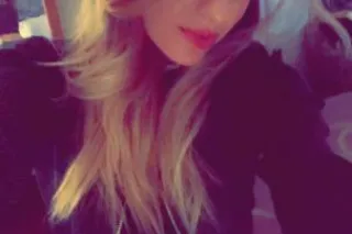 BlondeBombshell photo 5