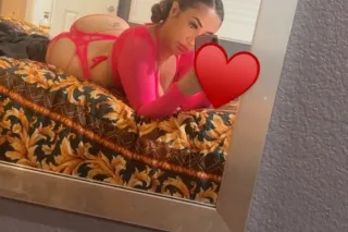 Upscale & Discreet ✨ 5'2 Brunette BombShell 🥂 Facetime Verification Required 📲 photo 3