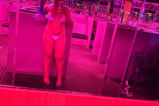 $100 QV HEAD!! Young & Ready 📍 West Always A Great Time No Rush DO NOT ASK FOR BARE SEX CONDOM SERVICES ONLY!!! photo 4