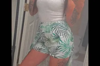 incall specials and im doing doubles with a local friend too photo 8