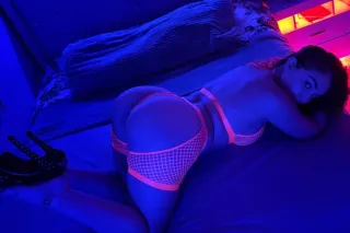 Book me now, 2 girl available 👯♀ photo 5