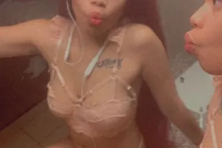 YOUR FAVORITE FANTASY ! (INCALLS & OUTCALLS ONLY) FACETIME SHOWS AVAILABLE NOW !! photo 2