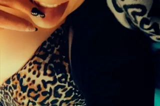 Monae is here to fill all your fantasies! photo 2