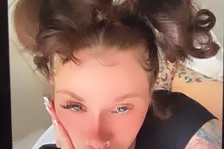 CAN YOU MAKE MY WET TIGHT PUSSY CUM DADDY😩
