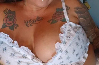 Sexy Goodnight specials photo 4