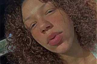 🤩🤩Spanish babe🤩🤩🤩Reading 😛😛😛 photo 3