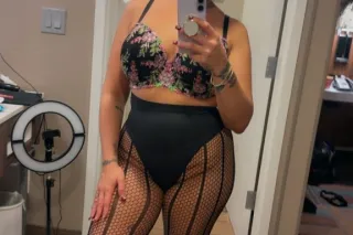 Stacy is back 💋 photo 2