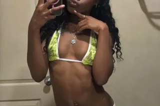 Call me baby I'm ready to give you the best of me. Avail. 4 incall & outcall photo 4