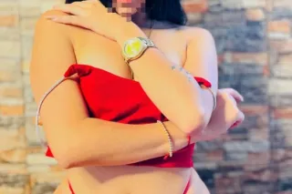 💎 Slim, young, and extremely attractive 🫠🥵 Available day and night for private encounters filled with passion, chemistry, and fun 😘🙈 Safe environment, affectionate attention, and absolute 🤤💦 discretion💯 photo 2