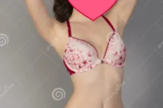 SEDUCTIVE YET SWEET HOT BUBBLY BLONDE FOR A PREMIUM INTIMAjTE EXPERIENCE I CAN BRING A FRIEND photo 2