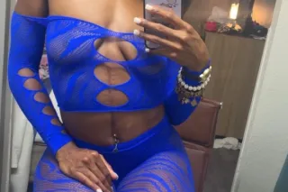 Sexyy Chocolate Petite Freakk.. Always WET!🫦💦 upscale luxury experience✨𝐀𝐕𝐀𝐈𝐋𝐀𝐁𝐋𝐄 NOW📲 photo 4