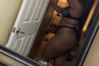 wet sex therapist come get your sexual healing🥰