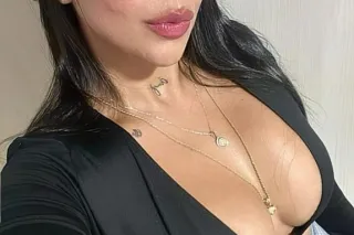 Sweet, Spoiled & Worth Your Time 💋 photo 3