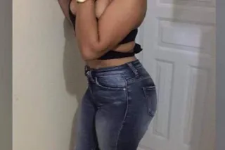 BIG ASS SEXY LATINA BEAUTIFUL recien llegada photo 3